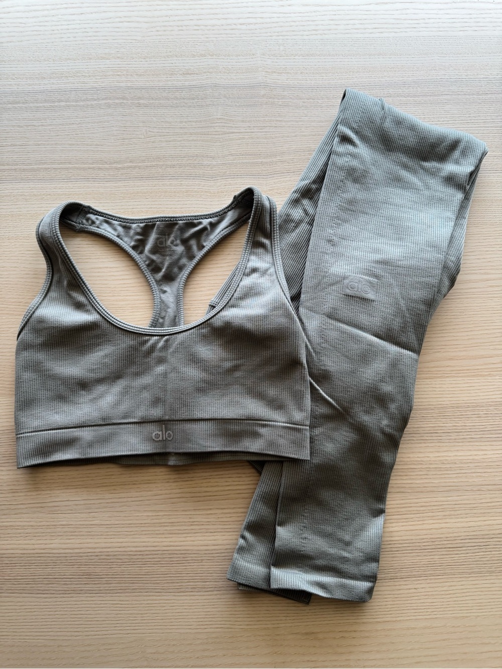 ALO Yoga Olive Green Seamless Ribbed Sports Bra and Leggings Set